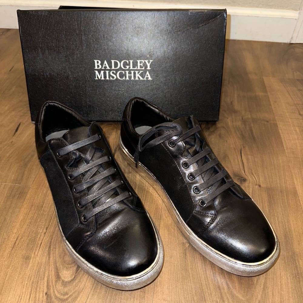 Black Badgley Mischka shoes sz10